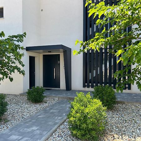 Apartment Oris, Private Parking, Garden Задар Екстер'єр фото